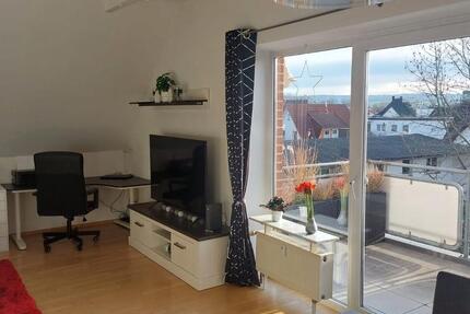 3 Zimmer Dachgeschoss Wohnung mit Balkon in zentraler Lage 3 zimmer