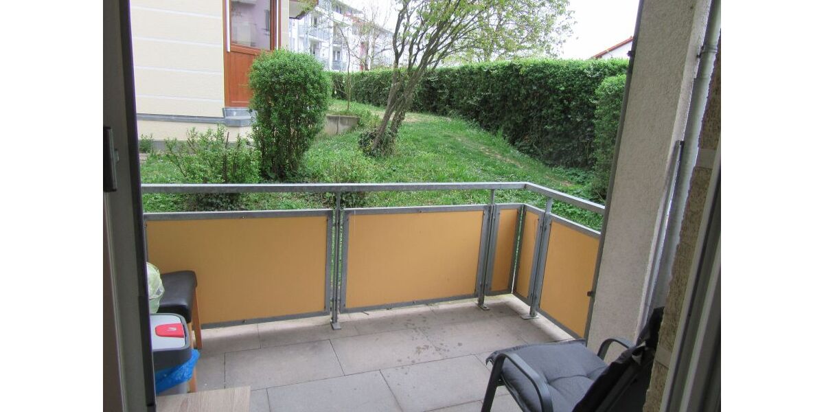 Provisionsfrei* 2 Zimmer EG Wohnung, Barrierearm, Aufzug, Balkon, EBK, TG Stellplatz - Erdgeschoßwohnung Plochingen | Angebot:25144732