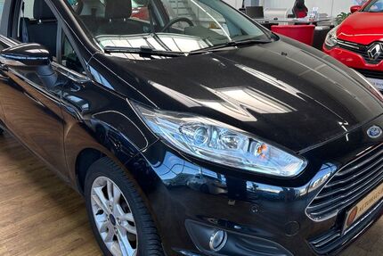 Ford Fiesta 45.535 km 7.950 &euro; Sankt Augustin 53757