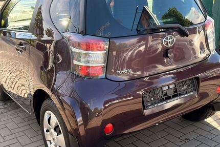 Toyota IQ 94.000 km 6.490 &euro; Berlin Weißensee-Pankow 13086