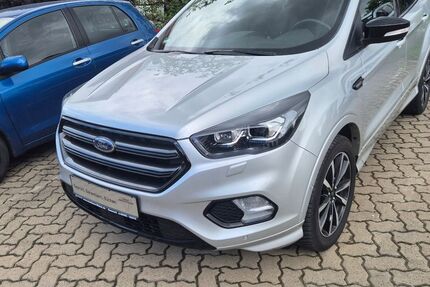 Ford Kuga 60.700 km 16.500 &euro; Großheirath-OT Rossach 96269