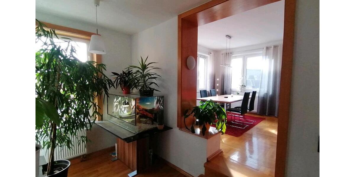 Mehrfamilienhaus, Wohnhaus München Schwabing-Freimann - 19 Zimmer, 300 m&sup2;, 117.500&euro; | Angebot:27096377