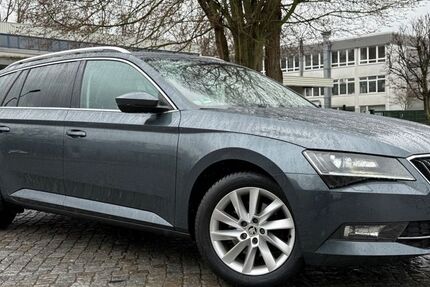 Skoda Superb 170.000 km 12.990 &euro; Bremen 28329