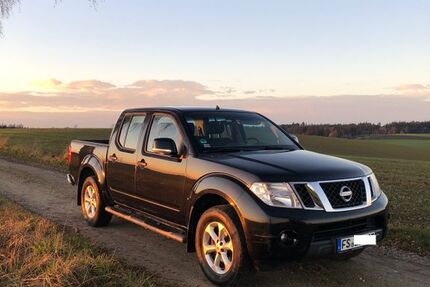 Nissan Navara 135.089 km 12.900 &euro; Kranzberg 85402