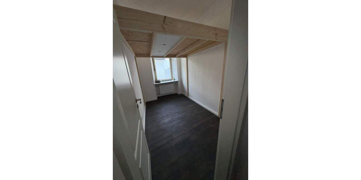 Frei ab 01.03.2026 Gute Lage 4-Zimmer-Wohnung zimmer