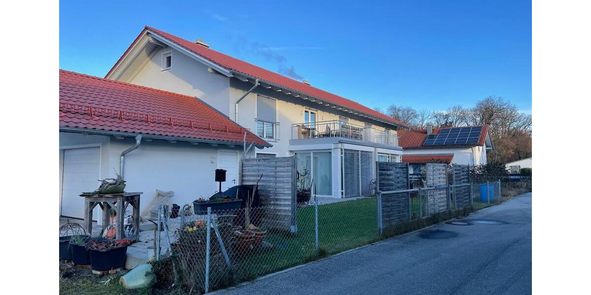 Moderne Doppelhaushälfte in Mehring-Öd 4 zimmer