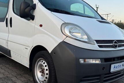 Opel Vivaro 143.103 km 4.290 &euro; Köln 50858