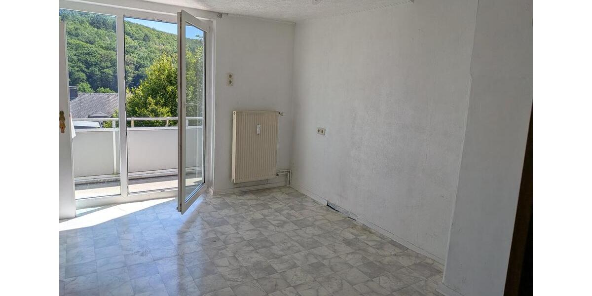 Etagenwohnung Siegen Kaan-Marienborn - 2 Zimmer, 65 m&sup2;, 115.000&euro; | Angebot:27146051