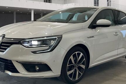 Renault Megane 19.777 km 15.493 &euro; Hamm 59067
