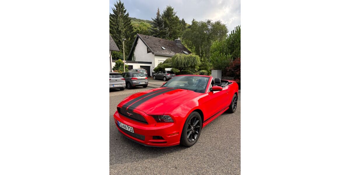 Ford Mustang 85.000 km 20.500 &euro; Koblenz 56073