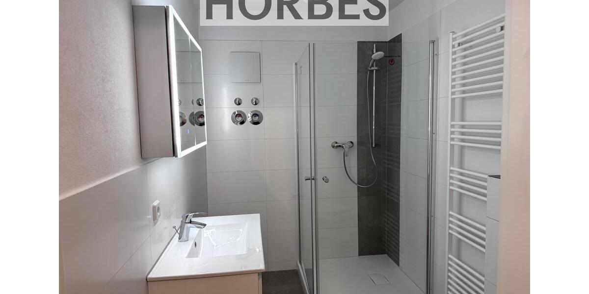 Erdgeschoßwohnung Meerane - 2 Zimmer, 75 m&sup2;, 675&euro; | Angebot:26249454