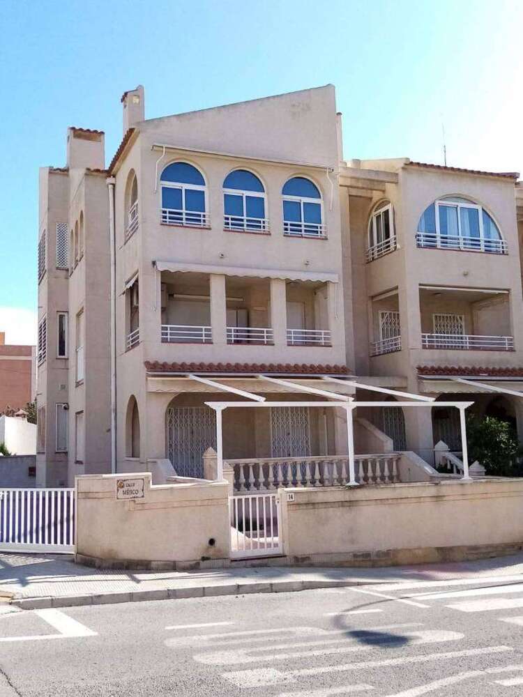 Haus zum Kaufen in Santa Pola 265.000 € 89 m²