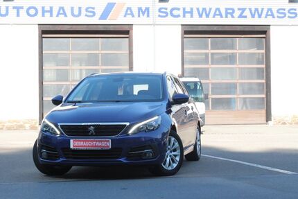 Peugeot 308 21.000 km 15.470 € Schwarzenberg 08340