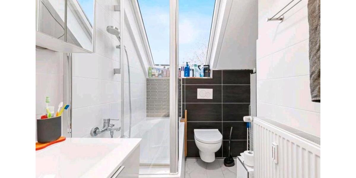 Dachgeschoßwohnung Pforzheim - 3.5 Zimmer, 72 m&sup2;, 215.000&euro; | Angebot:25220219