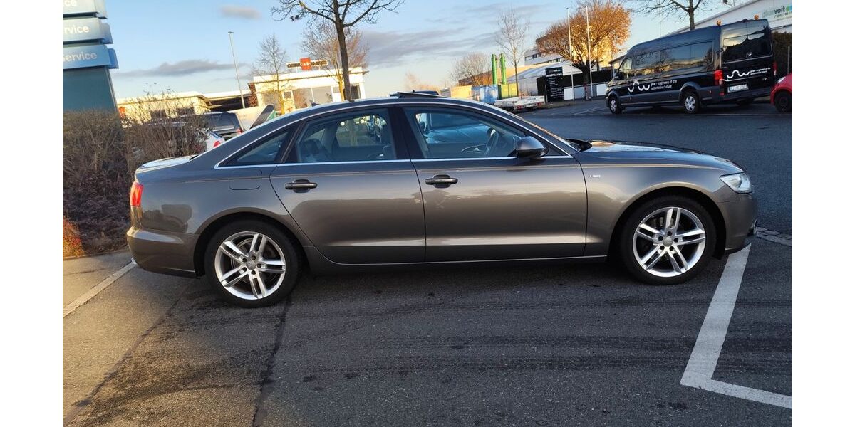 Audi A6 185.500 km 11.990 &euro; Fürth 90763