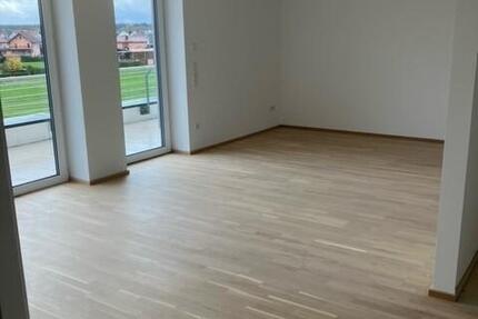 Wohnung Münchsmünster - 2 Zimmer, 81 m&sup2;, 860&euro; | Angebot:25789151