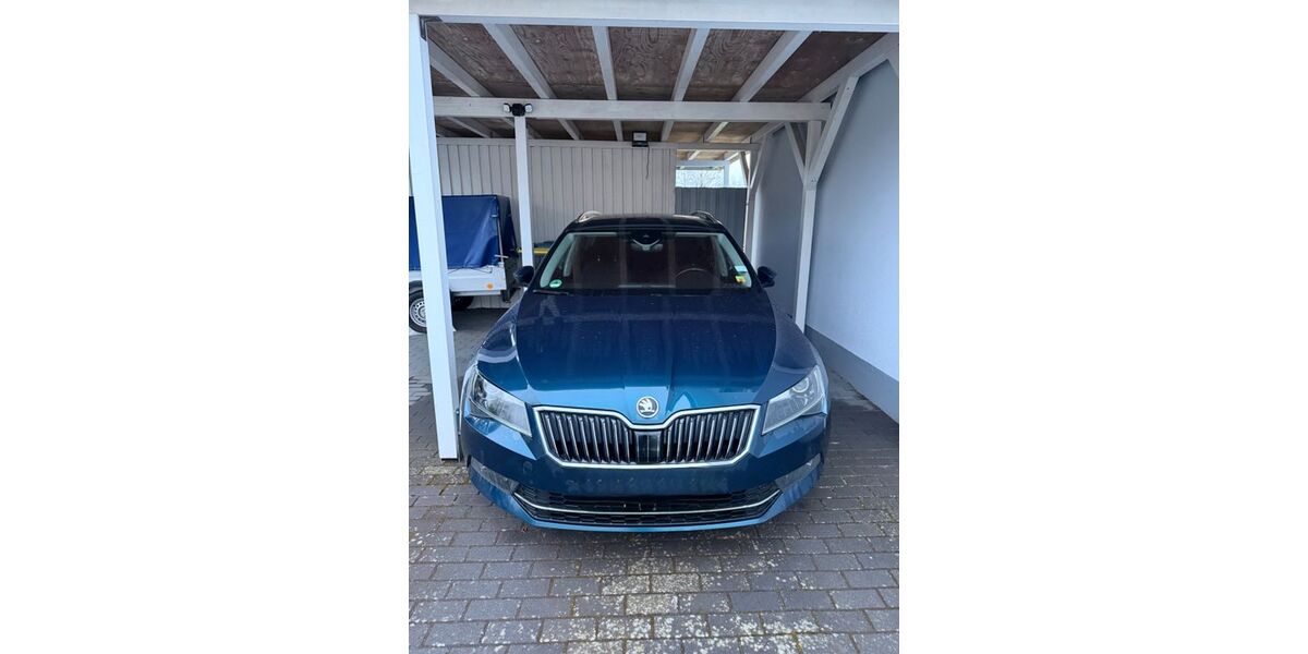Skoda Superb 165.396 km 16.900 &euro; Rotenburg 27356