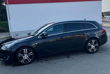 Opel Insignia 156.000 km 7.890 € Crottendorf 09474