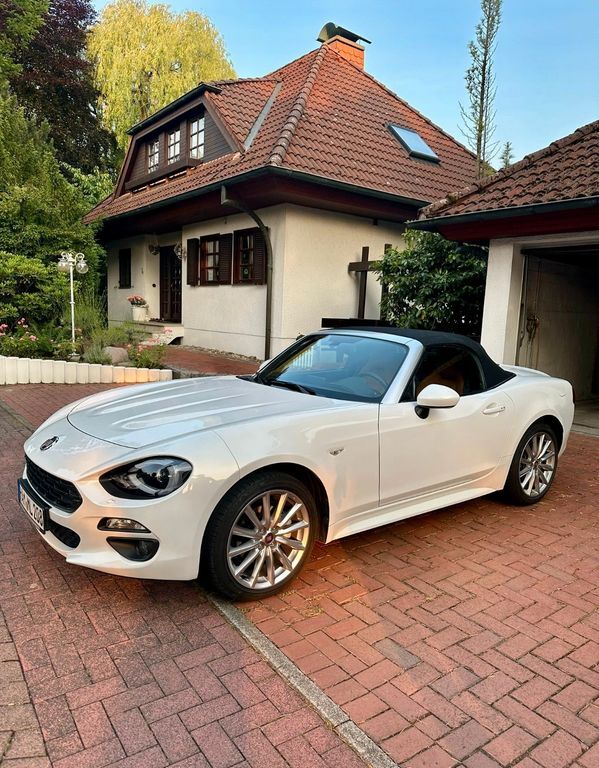 124 Spider