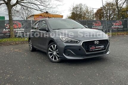 Hyundai i30 172.000 km 8.950 &euro; Koblenz 56070