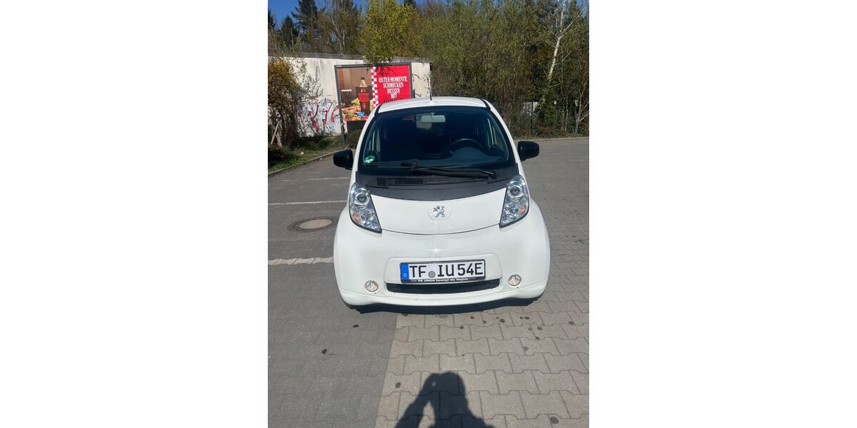 Peugeot iOn 11.900 km 7.000 &euro; Berlin 12359