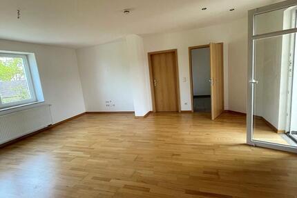 Wohnung Diesdorf - 4 Zimmer, 127 m&sup2;, 570&euro; | Angebot:26426156