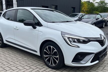 Renault Clio 82.072 km 12.290 &euro; Ahrensfelde 16356