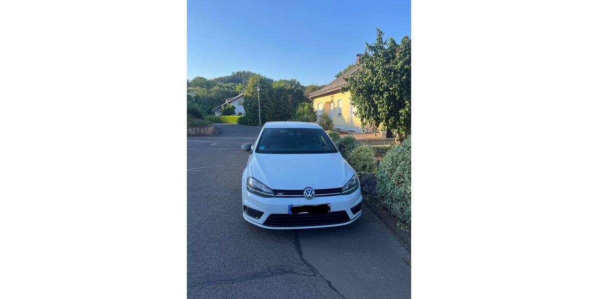 VW Golf 232.000 km 8.500 &euro; Salmtal 54528