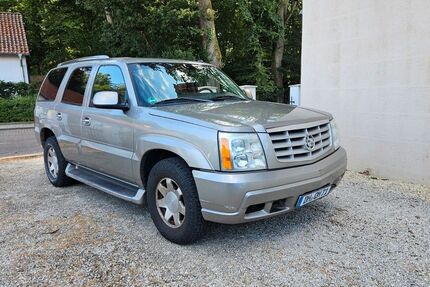 Cadillac Escalade 277.000 km 3.900 &euro; Barnstorf 49406