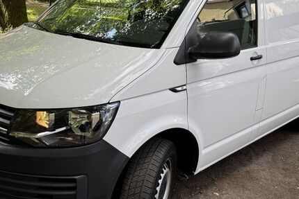 VW T6 Transporter 79.890 km 15.400 &euro; Bad Lausick 04651