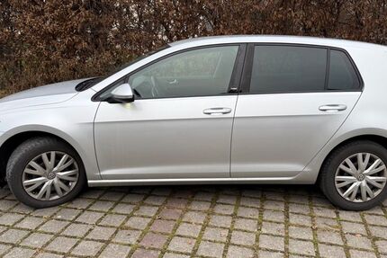 VW Golf 91.500 km 13.800 &euro; Saaldorf-Surheim 83416