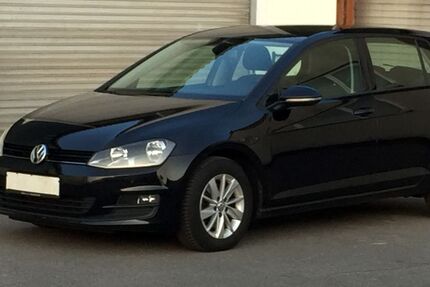 VW Golf 161.000 km 7.999 &euro; Neumünster 24537