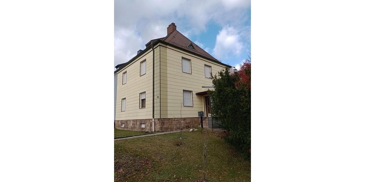 Doppelhaushälfte in schöner Lage in Selb-Plößberg 5 zimmer