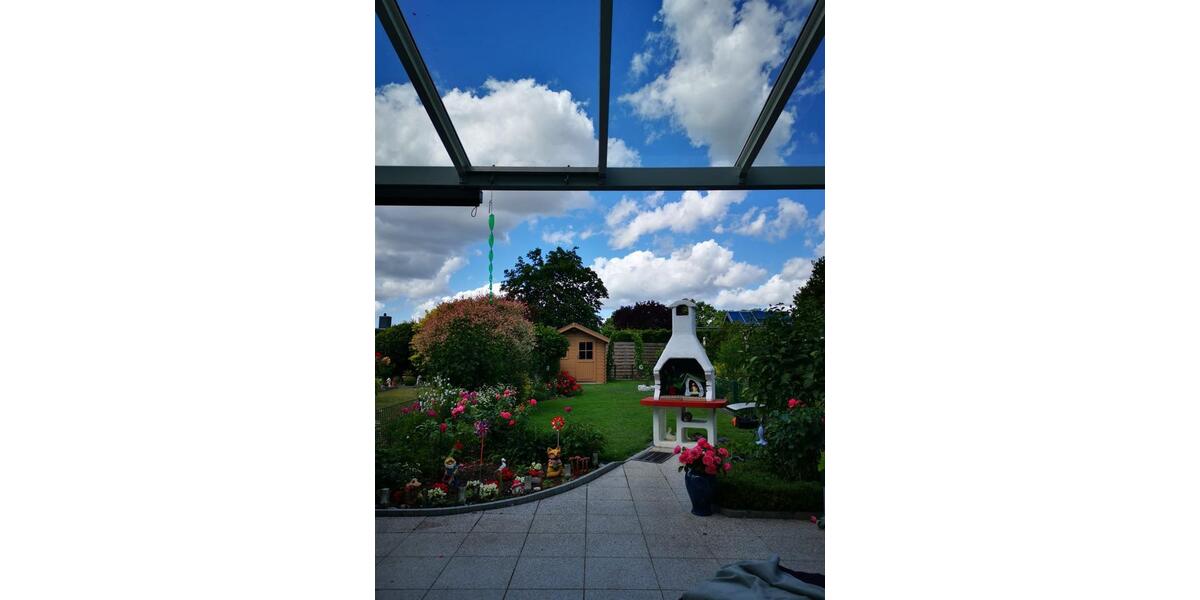 Vollunterkellertes Reihenmittelhaus mit separater Garage 4 zimmer