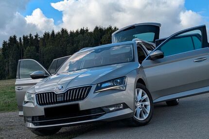 Skoda Superb 169.800 km 21.250 &euro; Kirchendemenreuth 92665