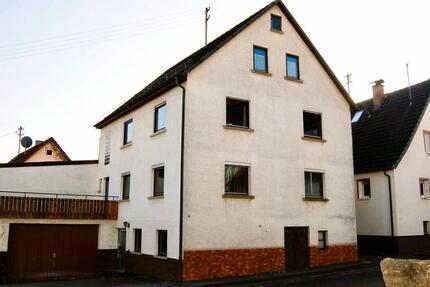 Freistehendes Einfamilienhaus *Massivbau* zimmer