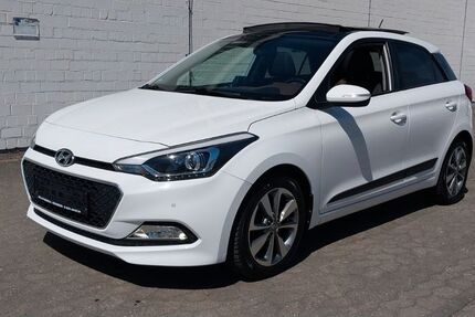 Hyundai i20 130.000 km 7.699 &euro; Kelkheim ( Taunus ) 65779