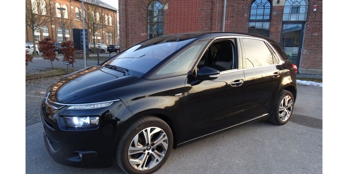 Citroen C4 Picasso 162.000 km 7.900 &euro; München 81249