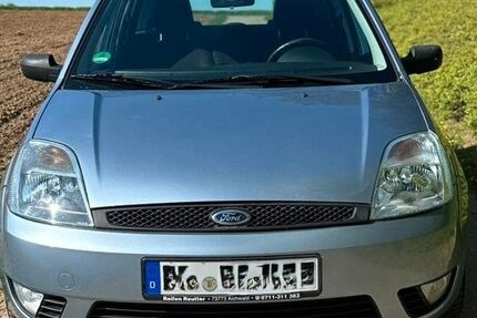 Ford Fiesta 171.000 km 950 &euro; Köngen 73257