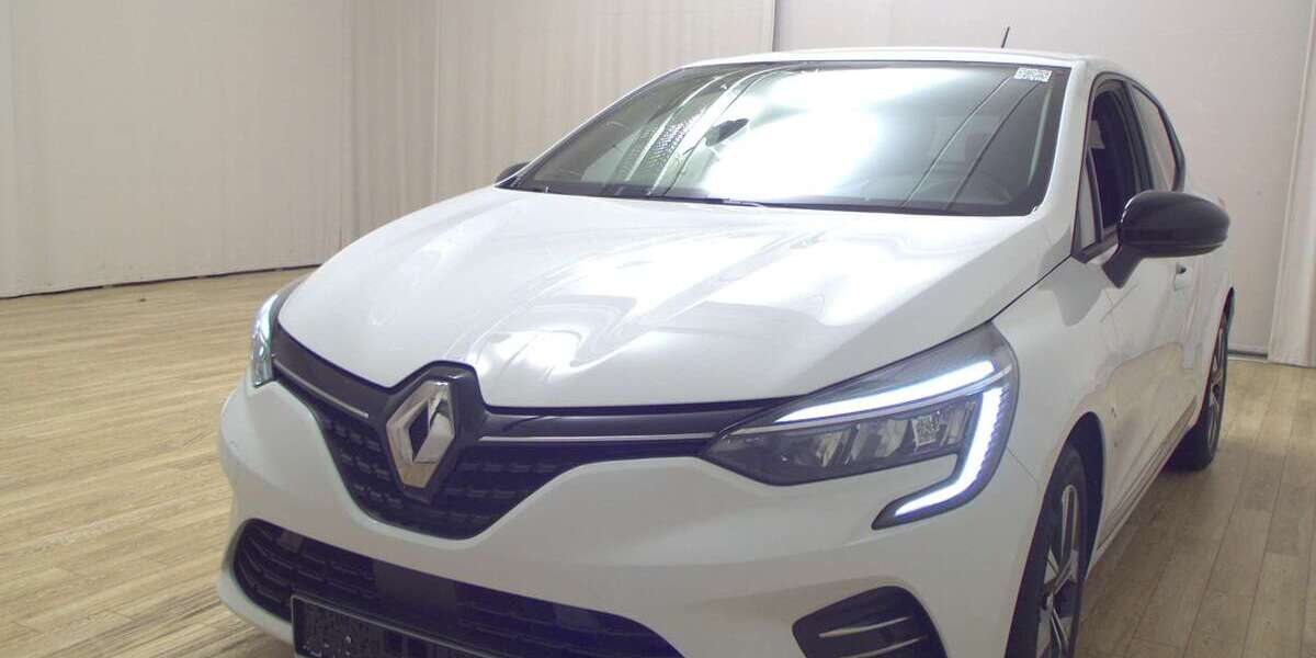 Renault Clio 74.431 km 11.280 &euro; Helgoland 27498