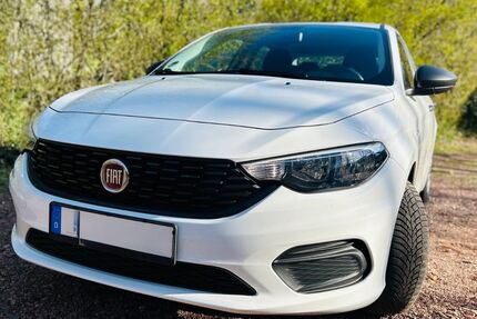 Fiat Tipo 49.748 km 7.989 &euro; Kemmenau 56132
