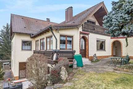 Haus Gunzenhausen - 6 Zimmer, 250 m&sup2;, 609.000&euro; | Angebot:24829369