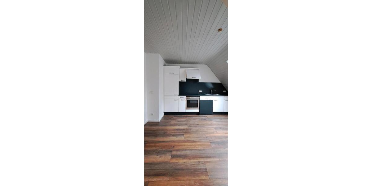 Dachgeschoßwohnung Bad Abbach - 3 Zimmer, 60 m&sup2;, 700&euro; | Angebot:26384531