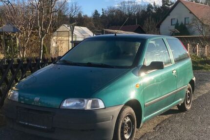 Fiat Punto 89.384 km 1.700 &euro; Nebelschütz 01920