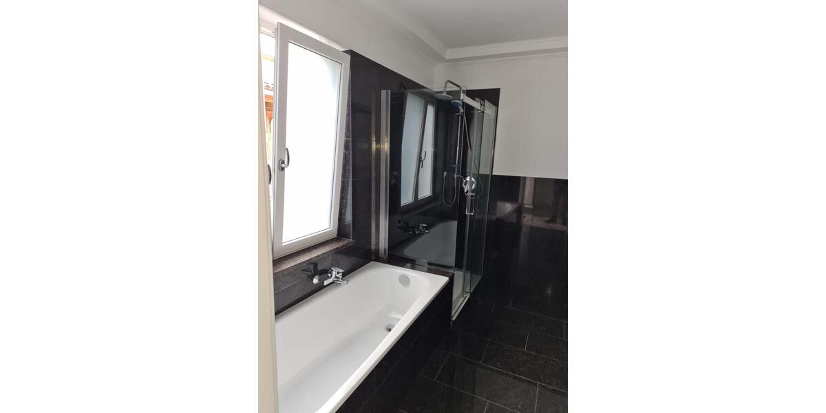 Mehrfamilienhaus, Wohnhaus Altötting - 10 Zimmer, 238 m&sup2;, 648.000&euro; | Angebot:26279283