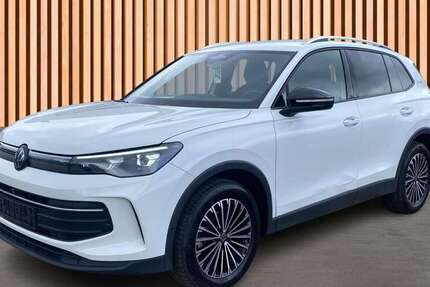VW Tiguan 28.891 km 33.890 &euro; Dresden/Weißig 01328