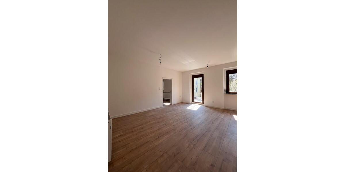 Etagenwohnung Meißen - 3 Zimmer, 82 m&sup2;, 890&euro; | Angebot:26267935