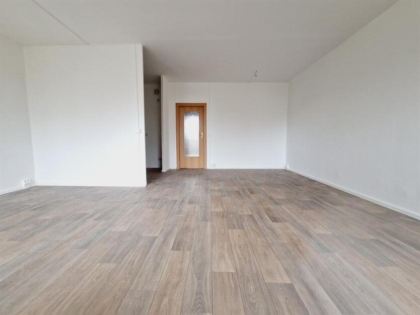 ***Aktion - 3 Monate Kaltmietfrei - 3 - Raumwohnung mit Balkon, Am Sportpark 12 sofort verfügbar! zimmer
