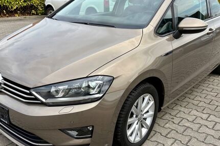 VW Golf Sportsvan 82.500 km 13.500 &euro; Lommatzsch (bei Dresden) 01623