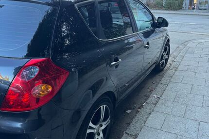 Kia ceed / Ceed 153.000 km 3.100 &euro; münchen 80802